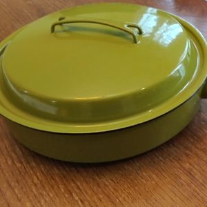 Mid-century Modern Enamel 10 inch Skillet